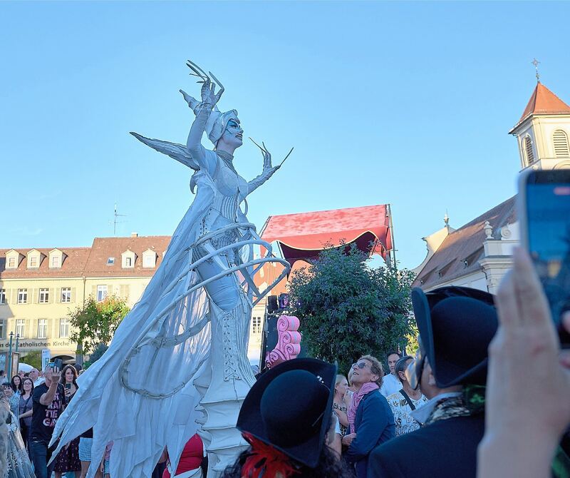 Ziemlich groß: Auf der Messe gab es einige Highlights. Ziemlich groß: Auf der Messe gab es einige Highlights.