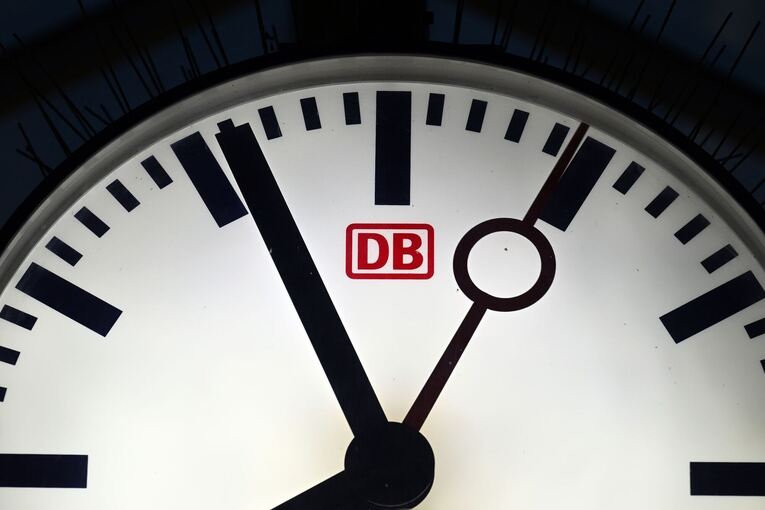 Bahnhofsuhr Bahnhofsuhr