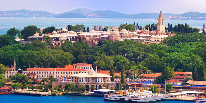Istanbul_Fotolia_Monthly_XL-2