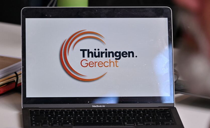 Regierungskrise in Thüringen - Fraktionssitzung Thüringen.Gerecht Regierungskrise in Thüringen - Fraktionssitzung Thüringen.Gerecht
