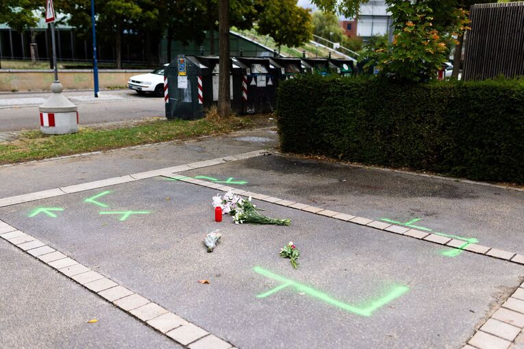 74-Jähriger stirbt nach Messerangriff in Freiburg 74-Jähriger stirbt nach Messerangriff in Freiburg