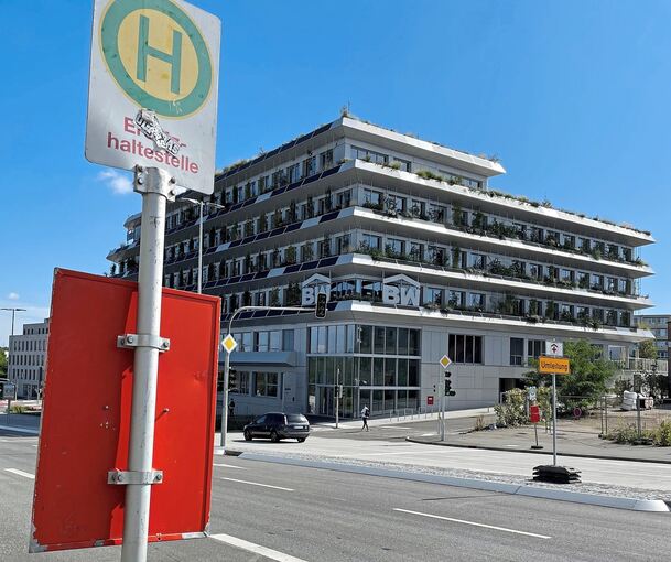 Vom 11. bis 17. September geht es für Reisende mit Ziel Besigheim, Walheim oder Kirchheim nahe des Bietigheimer Bahnhofs wieder in den Ersatzbus.