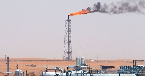 Ölfeld in Saudi-Arabien