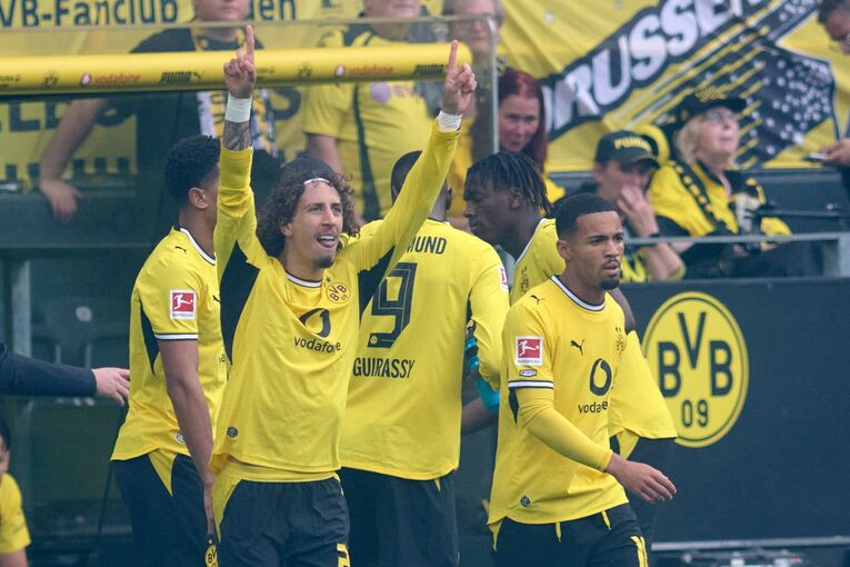Borussia Dortmund - SC Paderborn 07