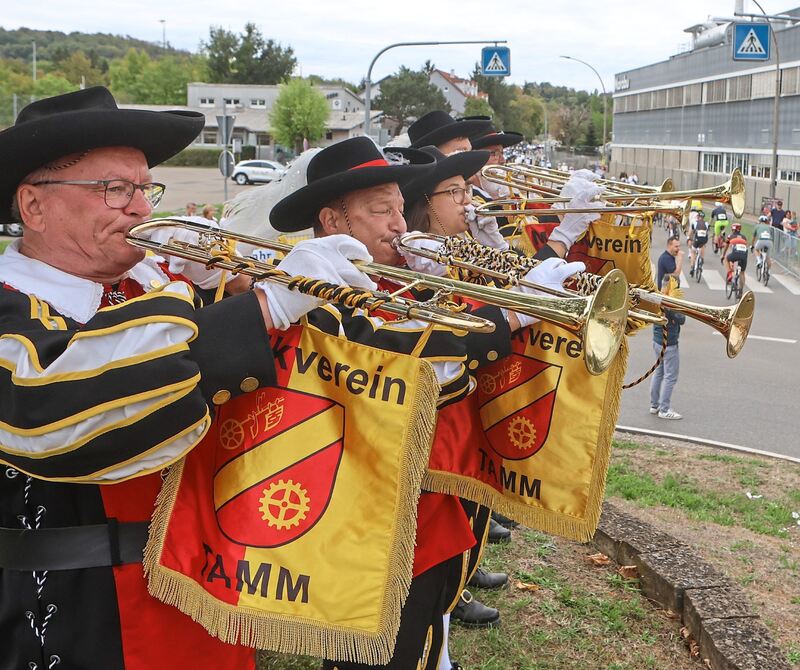 Besondere musikalische Unterstützung kam vom Fanfarenzug. Besondere musikalische Unterstützung kam vom Fanfarenzug.