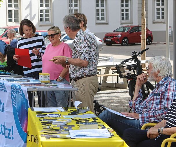 Neben Fridays for Future nahmen auch befreundete Vereine am „StraßenFFFest“ teil.