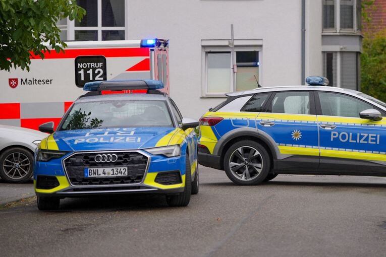 Polizei umstellt Wohnhaus - Festnahme nach Familienstreit
