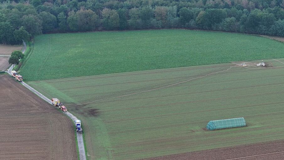 Absturz eines Kleinflugzeugs im Rheinland Absturz eines Kleinflugzeugs im Rheinland