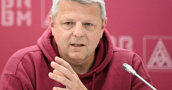 Warnt vor einem weiteren Stellenabbau: Bosch-Betriebsratschef Frank Sell. Alleine in Europa seien bei Bosch 40.000 Arbeitsplätze vom Verbrenner abhängig.