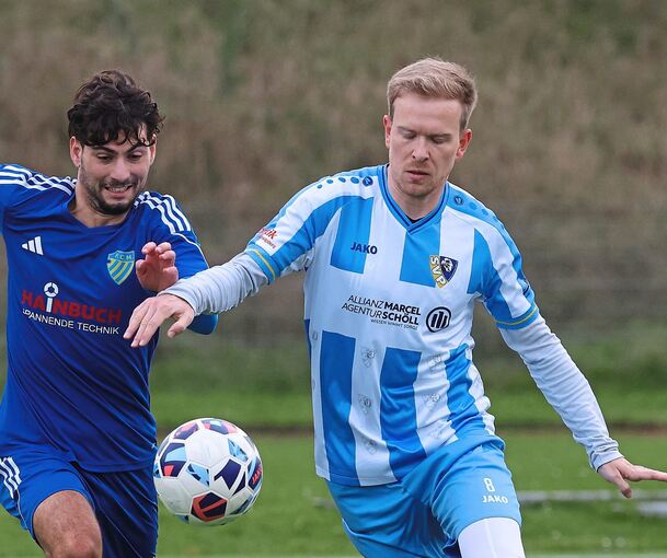 Tobias Uhse (rechts) trägt schon seit Kindestagen das Trikot des SV Pattonville.