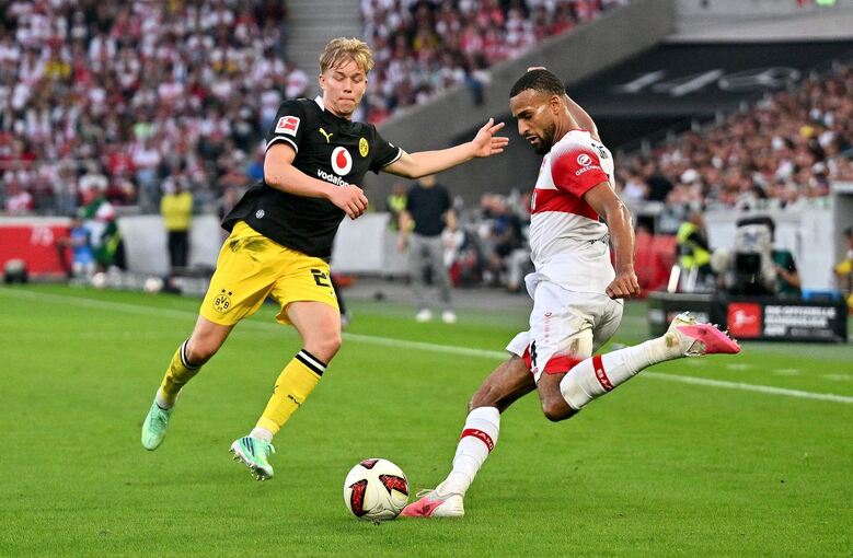 VfB Stuttgart - Borussia Dortmund VfB Stuttgart - Borussia Dortmund