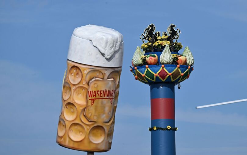 Vor dem 179. Cannstatter Volksfest Vor dem 179. Cannstatter Volksfest