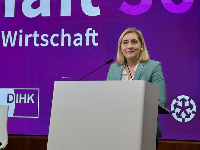 Parlamentarischer Abend im Haus der Wirtschaft Parlamentarischer Abend im Haus der Wirtschaft