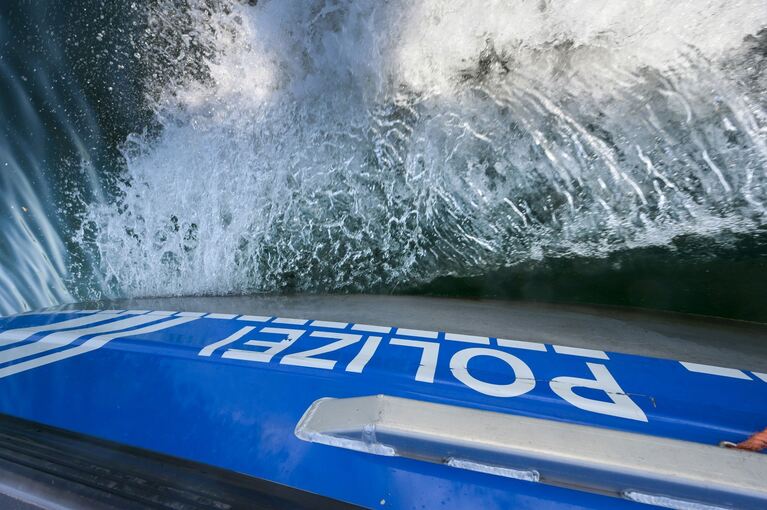 Polizeiboot