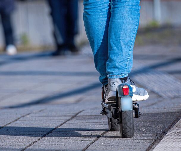 Schulwegkontrollen der Polizei: Besonders Elterntaxis und E-Scooter sorgten für Probleme.