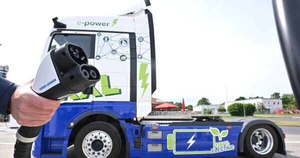 Megawatt-Ladepark für elektrische LKW an der A2