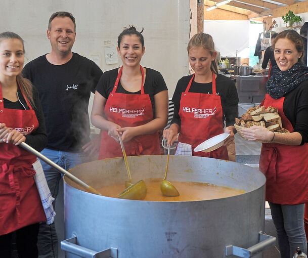 Rund 2.000 Portionen Suppe passen in diesen Topf.