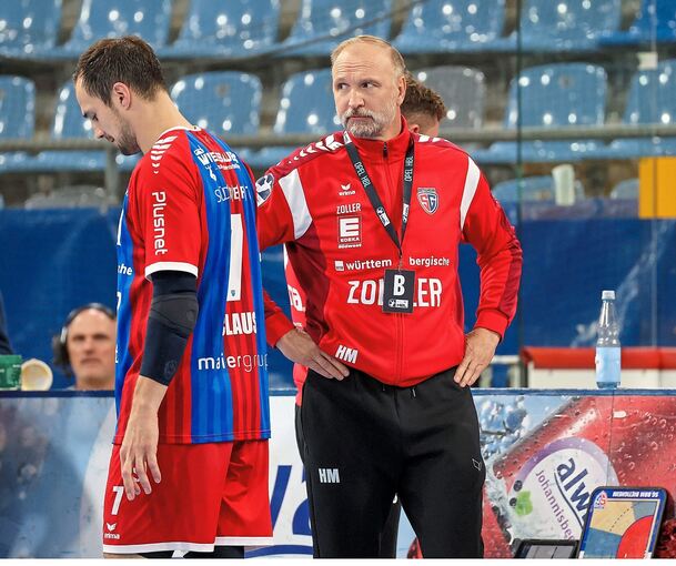 Besorgt: Hartmut Mayerhoffer (rechts) und Dominik Claus.
