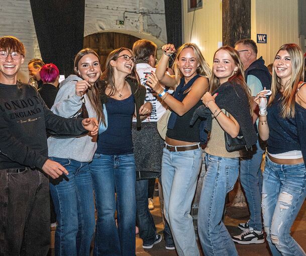 Am Freitagabend ist Party mit DJ angesagt.