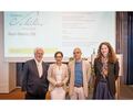 Gruppenbild mit Preisträger: (von links) Laudator Prof. Dr. Jochen Hörisch (Literatur- und Medienwissenschaftler), Neşe Erikli ( Gruppenbild mit Preisträger: (von links) Laudator Prof. Dr. Jochen Hörisch (Literatur- und Medienwissenschaftler), Neşe Erikli (Staatssekretärin im Ministerium für Wissenschaft, Forschung und Kunst Baden-Württemberg), Karl-Heinz Ott (Friedrich-Schill