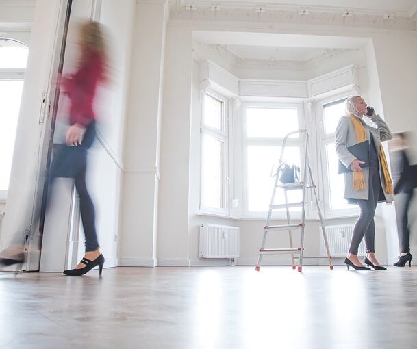 Um die passenden Wohnungen und Häuser an Frau und Mann zu bringen, geht die Immobilienwirtschaft neue Wege.