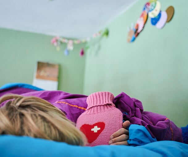 Ist das Kind krank, können Eltern Kinderkrankentage nehmen.