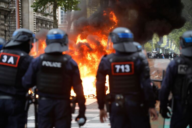 Schulkrawalle in Frankreich weiten sich aus - 625 Festnahmen