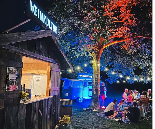 Von Mai bis Ende August gab es wöchentlich eine Veranstaltung am Neckar beim alten Sportplatz.