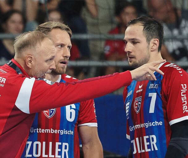 Mit der Chance auf die Überraschung gegen die Füchse? Trainer Hartmut Mayerhoffer (links) mit Dominik Claus (rechts) und Lukas Wucherpfennig.