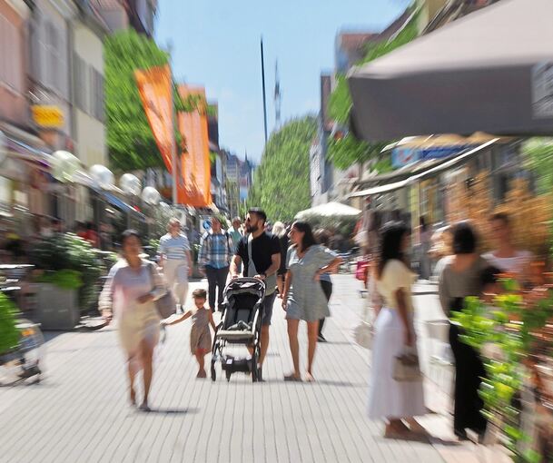 Die Ludwigsburger Innenstadt hat eine hohe Aufenthaltsqualität. Im Rathaus macht man dafür auch die Gestaltungsrichtlinien verantwortlich, die beispielsweise ausufernde, aufdringliche Werbung unterbinden.