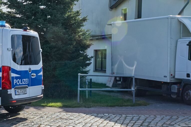 Razzia gegen mutmaßliche Rechtsextreme Razzia gegen mutmaßliche Rechtsextreme