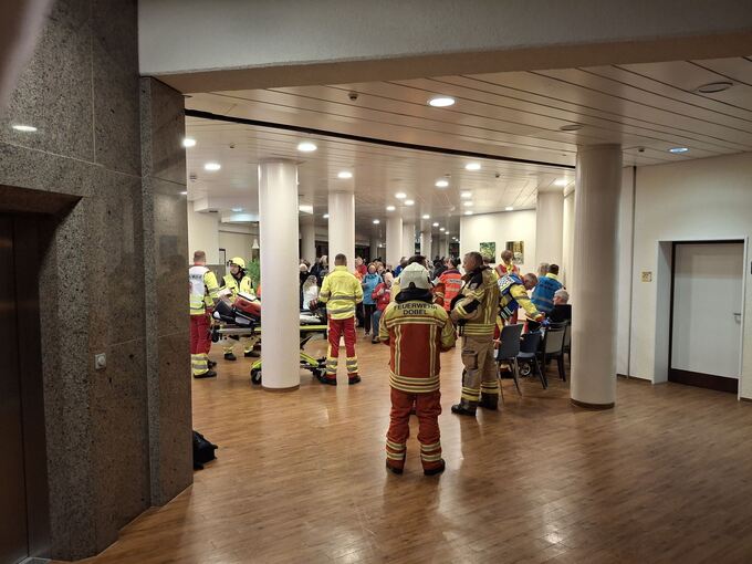 Brand in Rehaklinik: 267 Menschen evakuiert