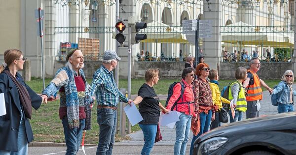 Menschenkette durch Ludwigsburg für mehr Klimaschutz