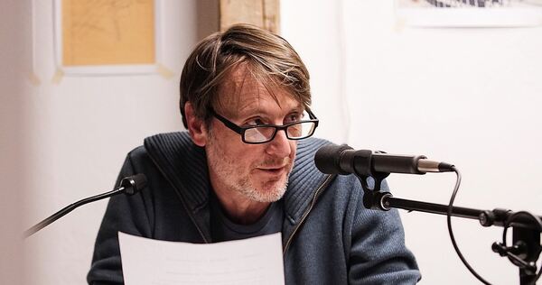 Ein Stück Zeitgeschichte: Tobias Dusche bei den Arbeiten an seinem Projekt „Struktur Stammheim“. Ein Stück Zeitgeschichte: Tobias Dusche bei den Arbeiten an seinem Projekt „Struktur Stammheim“.