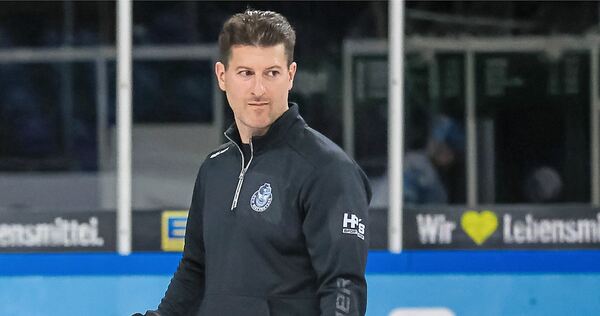 Freude am Trainerberuf: Dominic Auger, hier in der vergangenen Saison in Leipzig. Freude am Trainerberuf: Dominic Auger, hier in der vergangenen Saison in Leipzig.