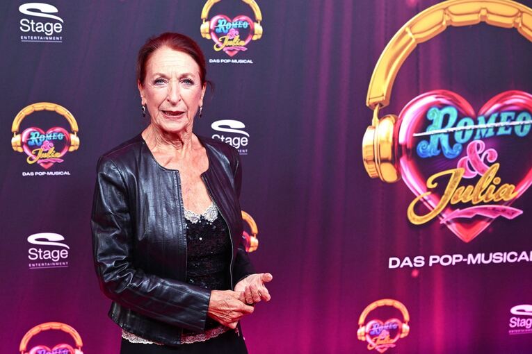 Premiere Pop-Musical "& Julia"