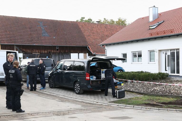 Zwei Behördenmitarbeiter bei Waffenkontrolle erschossen Zwei Behördenmitarbeiter bei Waffenkontrolle erschossen