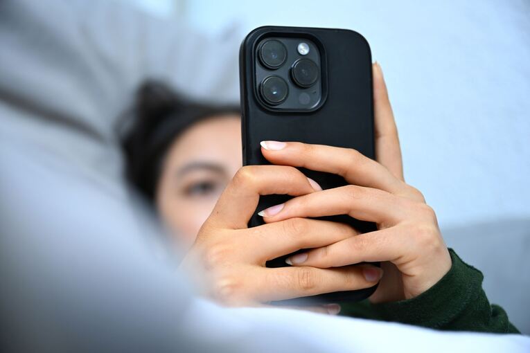 Sexualisierte Gewalt im Netz Sexualisierte Gewalt im Netz