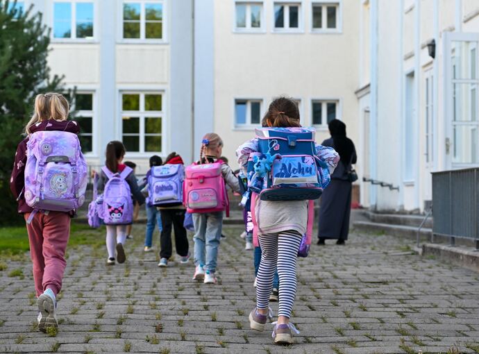 Was die Klimakrise mit Kindern macht Was die Klimakrise mit Kindern macht