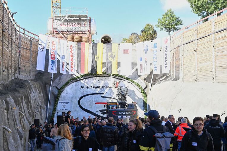 Symbolischer Baustart Pfaffensteigtunnel
