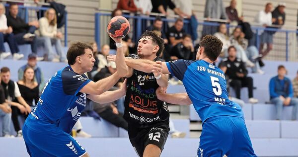 Setzt sich gegen Birkenau durch: Die Habo SG mit Topscorer Julian Volz (Mitte). screenreader