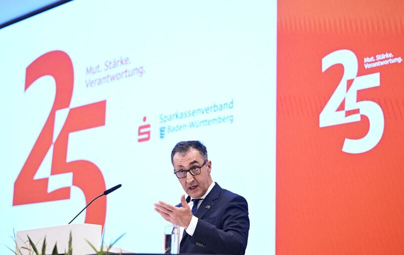 Cem Özdemir Cem Özdemir