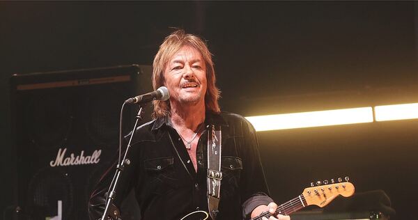 Belässt es dankenswerterweise nicht bei einem Best-of-Programm: Chris Norman bei seinem Auftritt in der Ludwigsburger MHP-Arena.