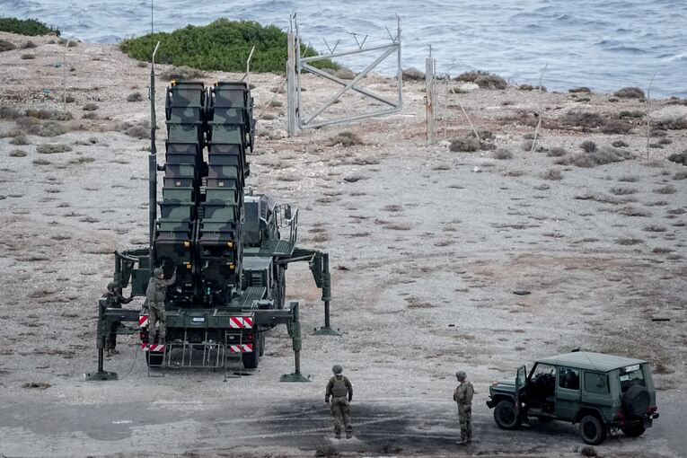 Scharfes Schießen der deutschen Luftverteidigung auf Kreta Scharfes Schießen der deutschen Luftverteidigung auf Kreta