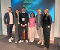 Benjamin Munz (Wiedemann & Berg, von links), Verena Schilling (Amazon MGM Studios Germany), Akademie-Direktor Andreas Bareiß, Eu Benjamin Munz (Wiedemann & Berg, von links), Verena Schilling (Amazon MGM Studios Germany), Akademie-Direktor Andreas Bareiß, Eun-Zi Kim (X-Verleih), Julius Windhorst (ZDF/Arte) und Morgane Dubief (Disney+).