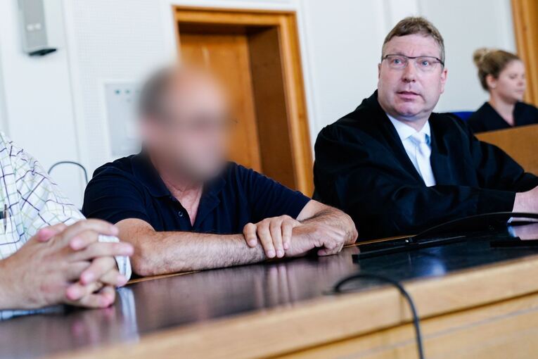 Urteil im Prozess um BASF-Explosionsunglück Urteil im Prozess um BASF-Explosionsunglück