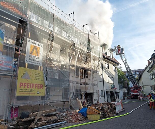 Bei dem Brand in der Stelzengasse entstand ein Schaden von 200.000 Euro.