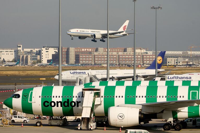 Kerosin-Engpass am Frankfurter Flughafen Kerosin-Engpass am Frankfurter Flughafen