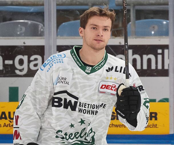 Matthias Pape: Zwei Tore in acht Spielen - nicht schlecht für einen 20-jährigen Verteidiger in seinem ersten Profijahr.