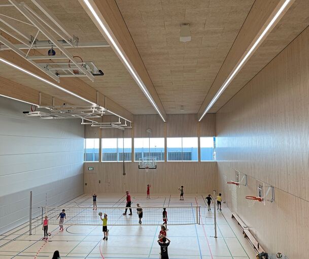 Eine Sporthalle mit Wohlfühlflair ist am Mittwochnachmittag offiziell eingeweiht worden. Der Bedarf ist groß.